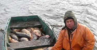 Ловимо карася в травні на вудку поплавця — підгодовування, техніка лову і поради від рибалок